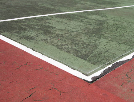 Construction d'un court de tennis à Nice