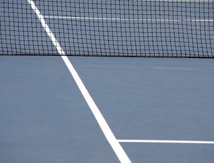 Construction d'un court de tennis à Nice