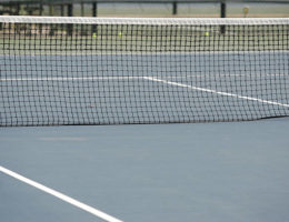 Construction d'un court de tennis à Nice
