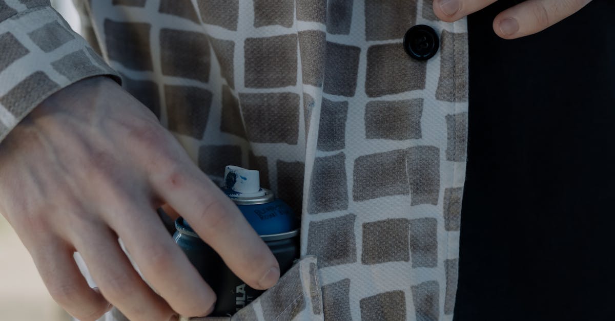 découvrez notre vaste sélection de collants et bas de qualité supérieure. que ce soit pour le style, le confort ou la saison, nos produits de hosiery s'adaptent à toutes vos tenues. explorez les dernières tendances et laissez vos jambes s'exprimer avec élégance.