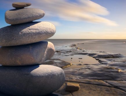 découvrez l'art de la relaxation et plongez dans un univers de tranquillité. apprenez des techniques pour apaiser votre esprit, réduire le stress et revitaliser votre corps. offrez-vous un moment de sérénité et harmonisez votre bien-être grâce à nos conseils et exercices simples.