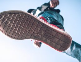 découvrez tout ce qu'il faut savoir sur la marque déposée (trademark) : définition, importance juridique, procédure d'enregistrement et conseils pour protéger votre identité de marque. protégez votre entreprise et vos créations avec nos expertises.