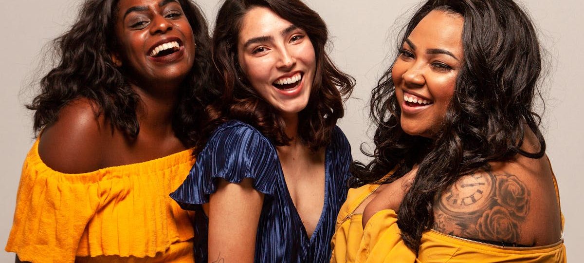 découvrez notre sélection mode pour femmes, alliant élégance et confort. explorez les dernières tendances, vêtements, accessoires et inspirations pour sublimer votre style au quotidien.