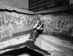 découvrez notre incroyable sélection de costumes de sirène, parfaits pour les fêtes, les carnavals ou les spectacles. de la brillance des paillettes aux tissus scintillants, créez un look féérique qui fera rêver petits et grands. plongez dans l'univers magique des sirènes avec nos costumes élégants et uniques.