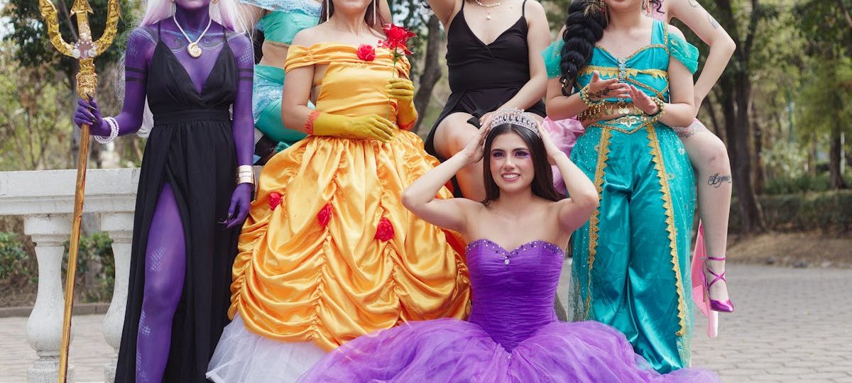 découvrez notre magnifique collection de robes de princesse, parfaites pour faire briller chaque petite fille lors des occasions spéciales. des designs enchantés, des tissus légers et des détails étincelants pour réaliser tous les rêves de princesses.