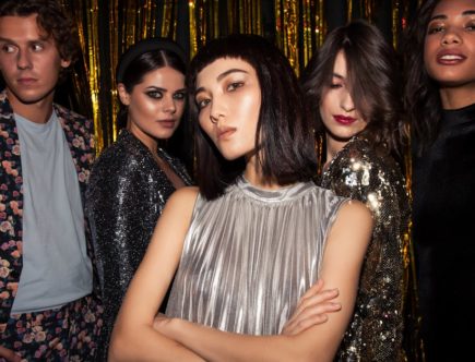 découvrez les tendances incontournables de la robe terracotta pour cette saison. des styles élégants aux imprimés saisissants, trouvez l'inspiration pour rehausser votre garde-robe avec cette couleur chaude et polyvalente, parfaite pour toutes les occasions.