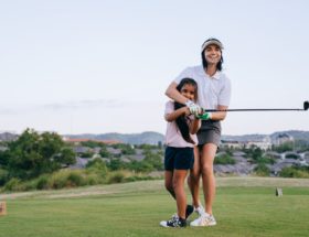 découvrez comment le family coaching peut améliorer la communication, renforcer les liens familiaux et aider votre famille à relever ses défis du quotidien. bénéficiez d'un accompagnement personnalisé pour une vie de famille épanouie.