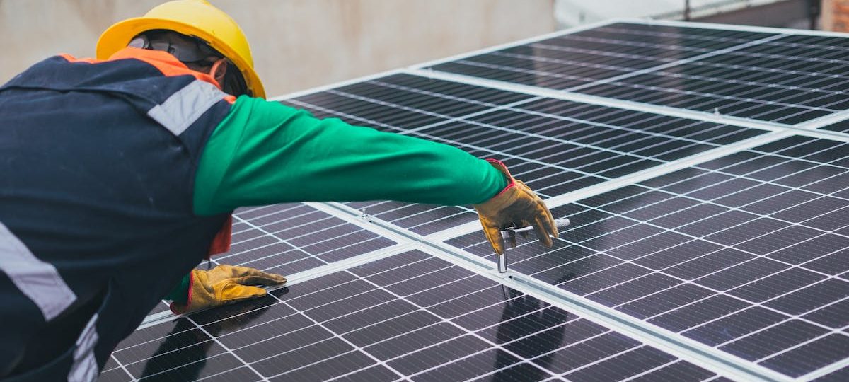 découvrez comment améliorer l'efficacité énergétique de votre maison ou entreprise grâce à des conseils, astuces et solutions innovantes pour réduire votre consommation et votre facture d'énergie.