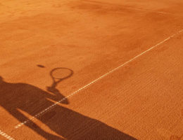 construction court de tennis en terre battue à Avignon